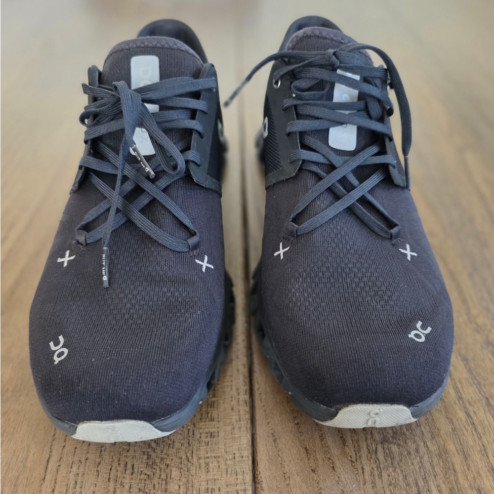 ON Cloud Running Men's Black Sneakers